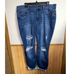 Judy Blue distressed jeans